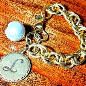 John Wind Sorority Gal Cotton Pearl bracelet